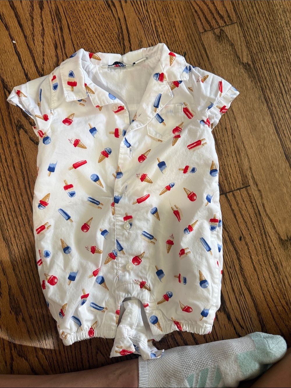 Janie and Jack White Toddler Bottoms with Red and Blue Print